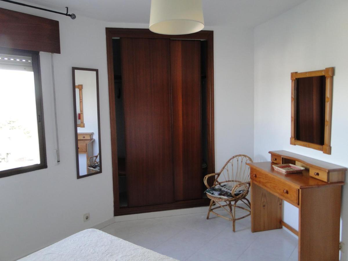Apartamentos Blanco O Grove Luaran gambar