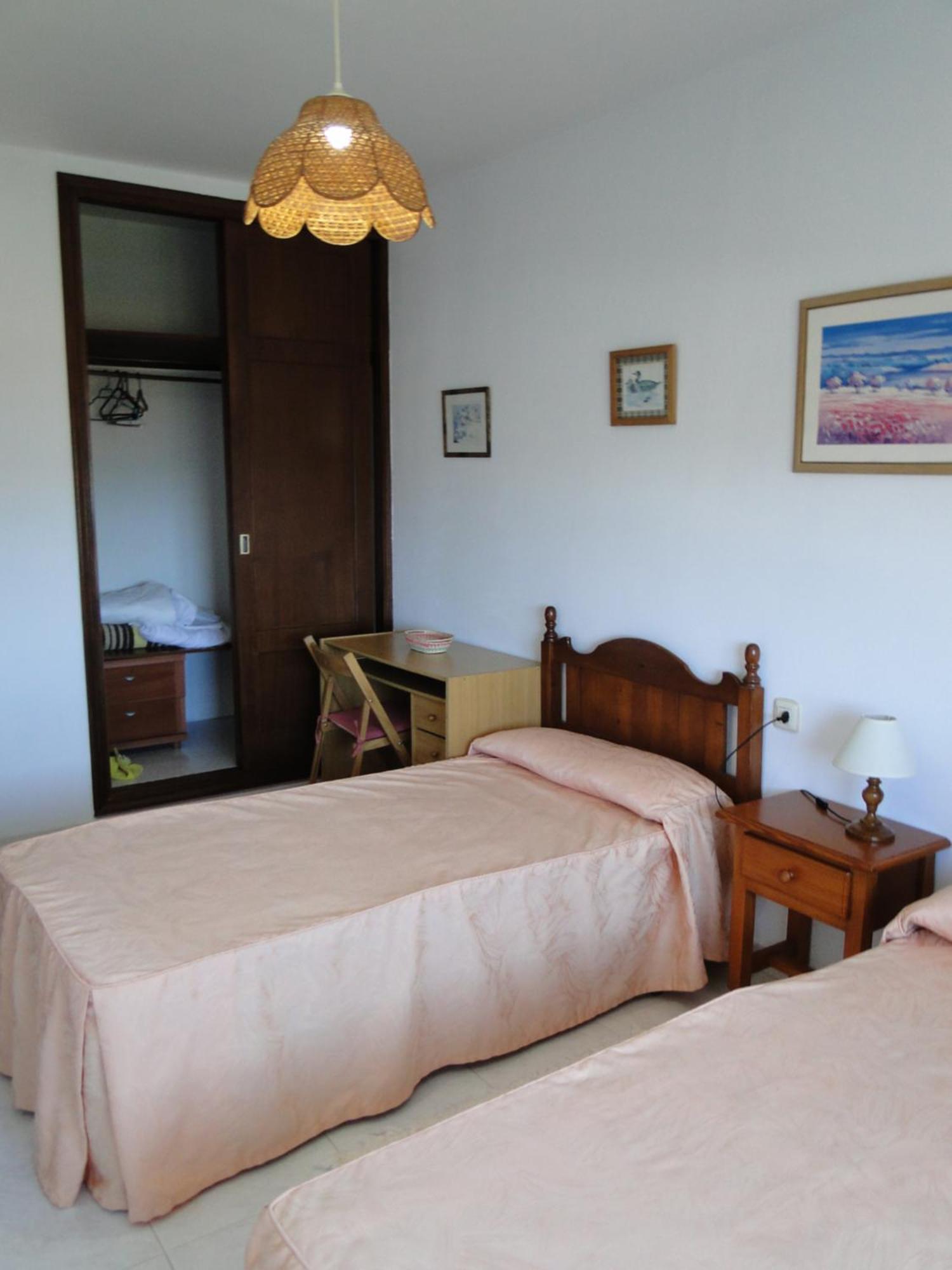 Apartamentos Blanco O Grove Luaran gambar