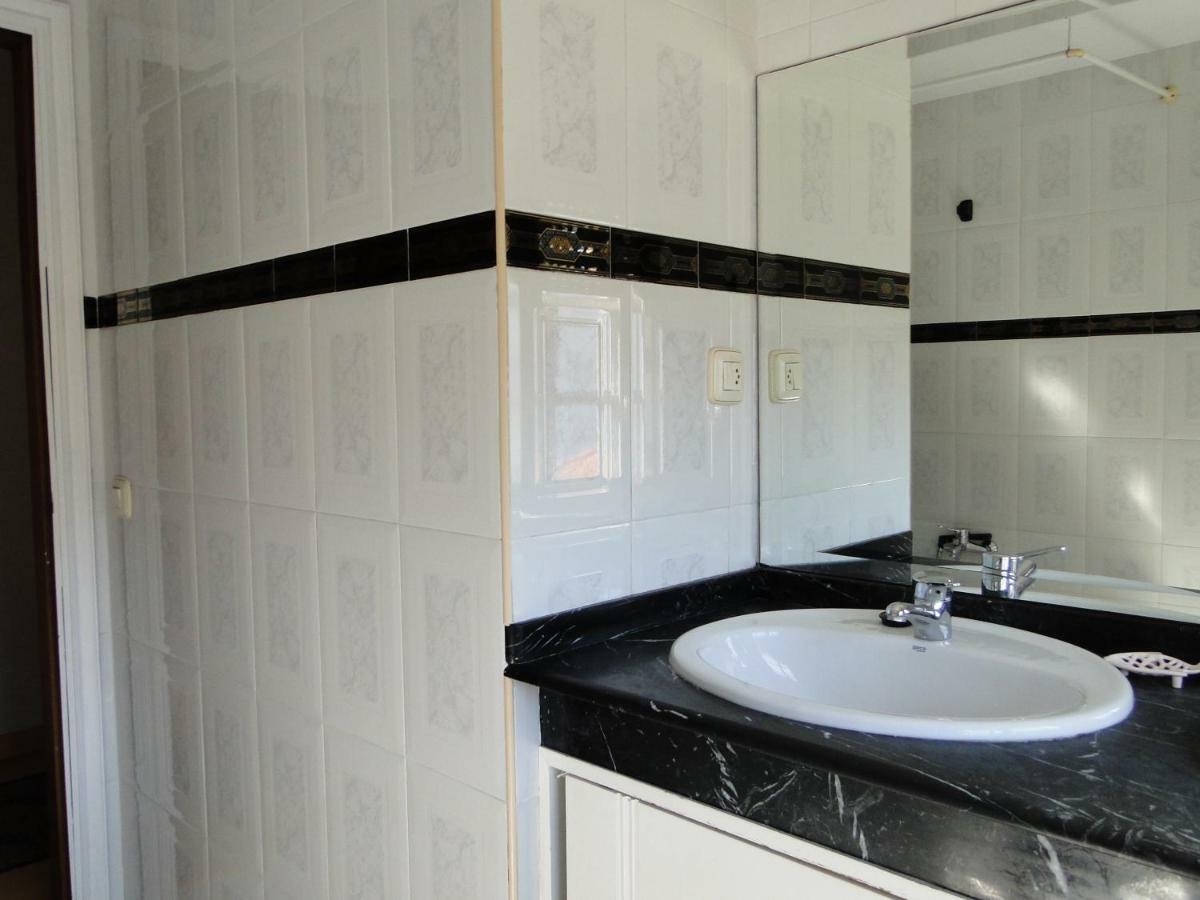 Apartamentos Blanco O Grove Luaran gambar