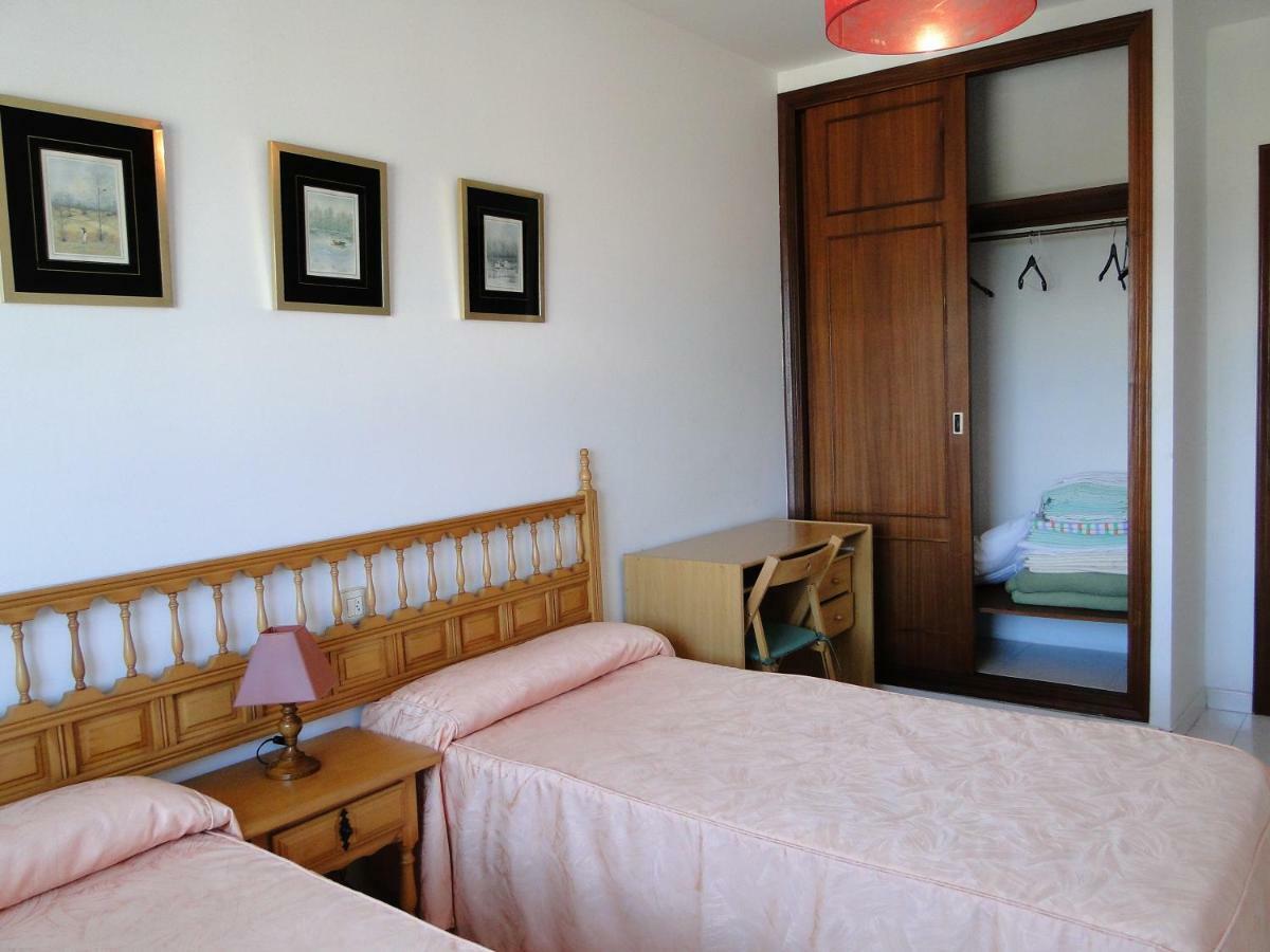Apartamentos Blanco O Grove Luaran gambar